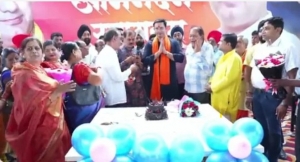 भव्य आयोजन: सर्व समाज कल्याण समिति के अध्यक्ष इंद्रजीत सिंह छोटू का जन्मदिन हर्षोल्लास से मनाया गया