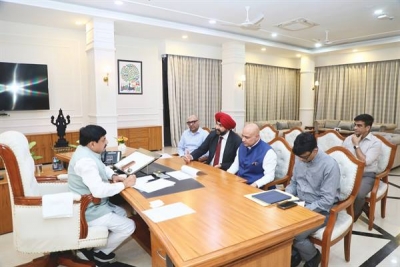 मुख्यमंत्री डॉ. यादव से मिले ग्रीन एनर्जी कंपनी एसएईएल के पदाधिकारी