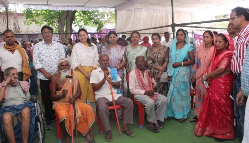 सुशासन की नई मिसाल: सारंगढ़-बिलाईगढ़ में 'सुशासन तिहार' बना लाचारों का मजबूत सहारा