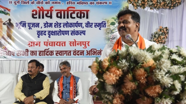उपमुख्यमंत्री  विजय शर्मा ने किया शौर्य वाटिका का भूमिपूजन, लगभग 79 लाख रुपए के विकास कार्यों का किया लोकार्पण