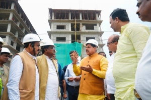 औद्योगिक क्षेत्र में लगने वाले उद्योगों में स्थानीय किसानों एवं ग्रामीणों को प्राथमिकता से करवाएं रोजगार उपलब्ध : मुख्यमंत्री डॉ. यादव