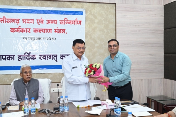 निर्माण श्रमिकों के कल्याण हेतु अनेक महत्वपूर्ण निर्णयों को मंडल की बैठक में मिली स्वीकृति
