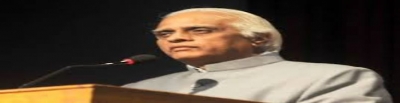 प्रो. कुठियाला की तलाश में हरियाणा में दो जगह दबिश, पर नहीं मिले, फरार घोषित