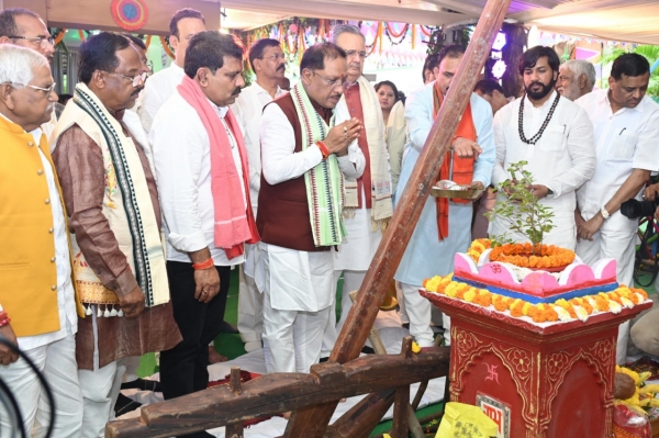 विशेष लेख : विष्णु सरकार ने बढ़ाया किसानों का मान-खेती किसानी को मिला नया संबल