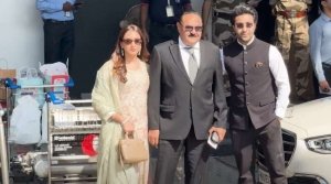 कपूर परिवार पहुंचा दिल्ली, प्रधानमंत्री मोदी से राज कपूर की शताब्दी समारोह पर बैठक