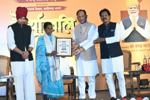 अमर शहीदों के सर्वोच्च बलिदान से बस्तर में शांति की नई सुबह, वीर जवानों का त्याग सदैव रहेगा स्मरणीय : मुख्यमंत्री  विष्णु देव साय