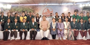मुख्यमंत्री  विष्णु देव साय ने एकलव्य के विद्यार्थियों का बढ़ाया उत्साह