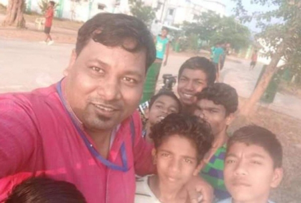 नक्सलियों ने दी कायराना करतूत पर सफाई, कहा- मीडिया को नहीं बनाना चाहते थे निशाना