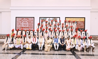 राष्ट्रपति भवन के विशेष अतिथि बने बस्तर के मांझी-चालकी : बस्तर पंडुम-2026 के विजेताओं और जनजातीय प्रतिनिधियों का हुआ विशेष सम्मान