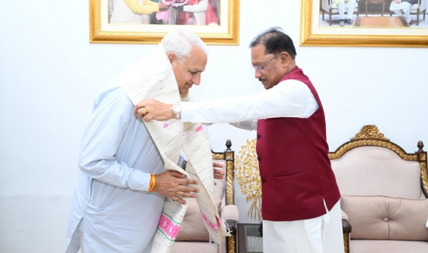 मुख्यमंत्री  विष्णुदेव साय से लघु उद्योग भारती के प्रतिनिधिमंडल ने की सौजन्य मुलाकात : 14वें इंडिया इंडस्ट्रियल फेयर की तैयारियों पर हुई चर्चा