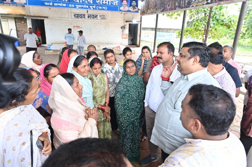 शिवनाथ नदी पहुंचे शिक्षा मंत्री गजेन्द्र यादव, गणेश विसर्जन व्यवस्था और जलस्तर का लिया जायजा