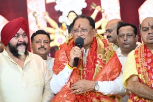 मुख्यमंत्री  विष्णु देव साय ने मां काली और मां दुर्गा की पूजा-अर्चना कर प्रदेश की सुख-समृद्धि की कामना की